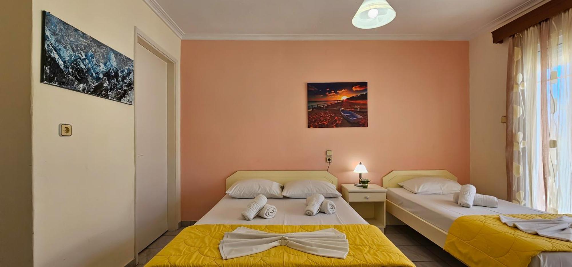Chariclia Hotel Paralía Zewnętrze zdjęcie