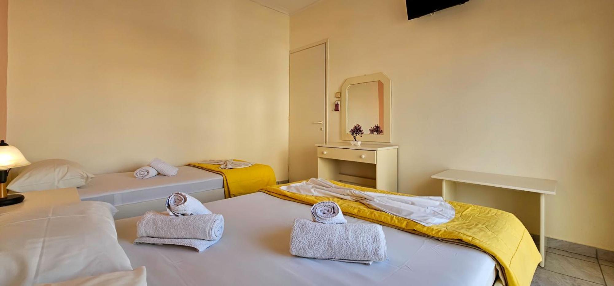 Chariclia Hotel Paralía Zewnętrze zdjęcie