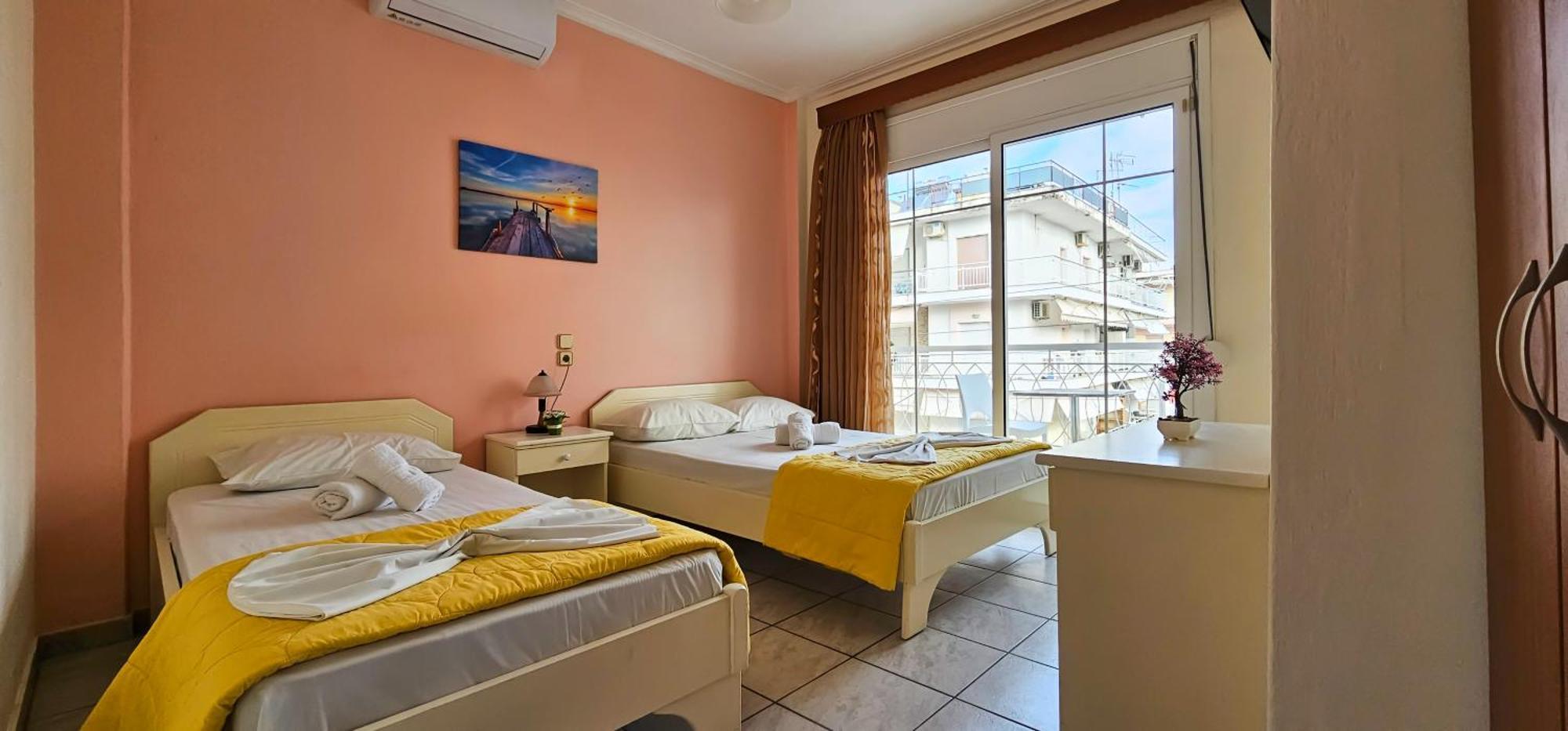 Chariclia Hotel Paralía Zewnętrze zdjęcie