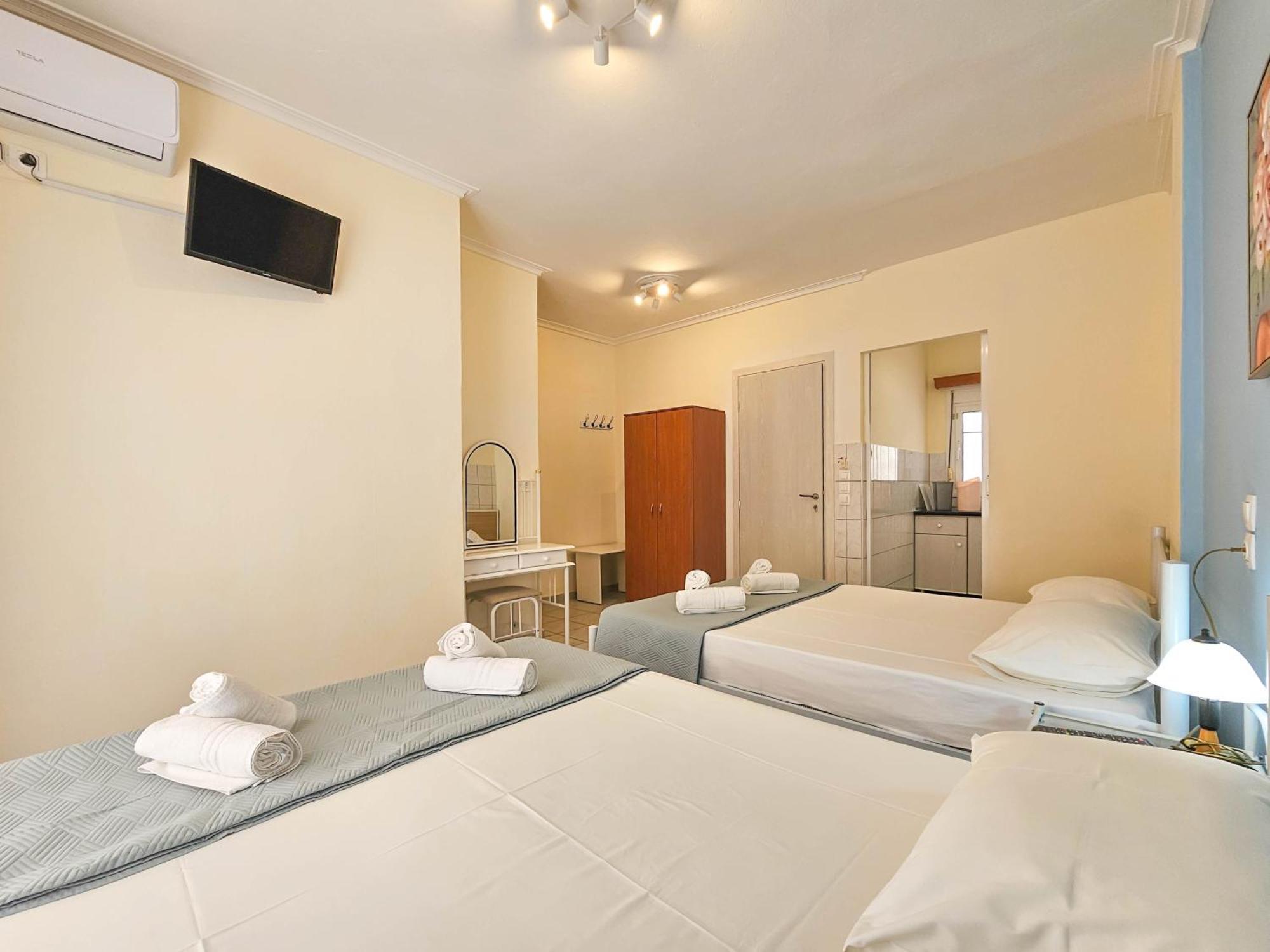 Chariclia Hotel Paralía Zewnętrze zdjęcie